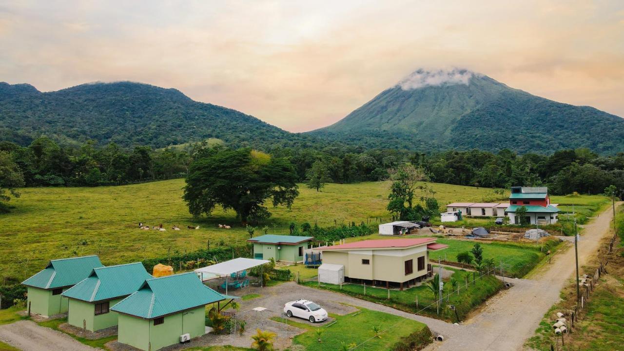 Chongos Place La Fortuna Exterior foto